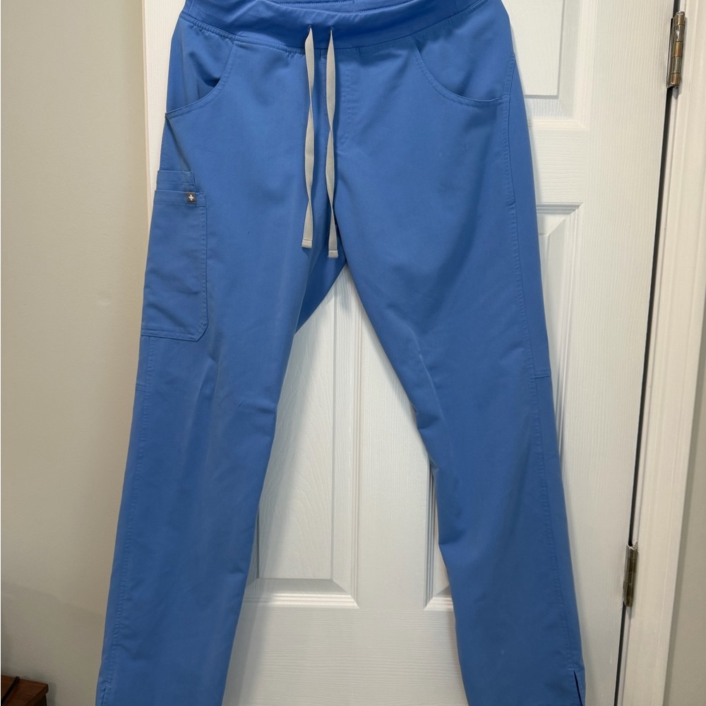 FIGS Women’s Ceil Blue Cargo Pants